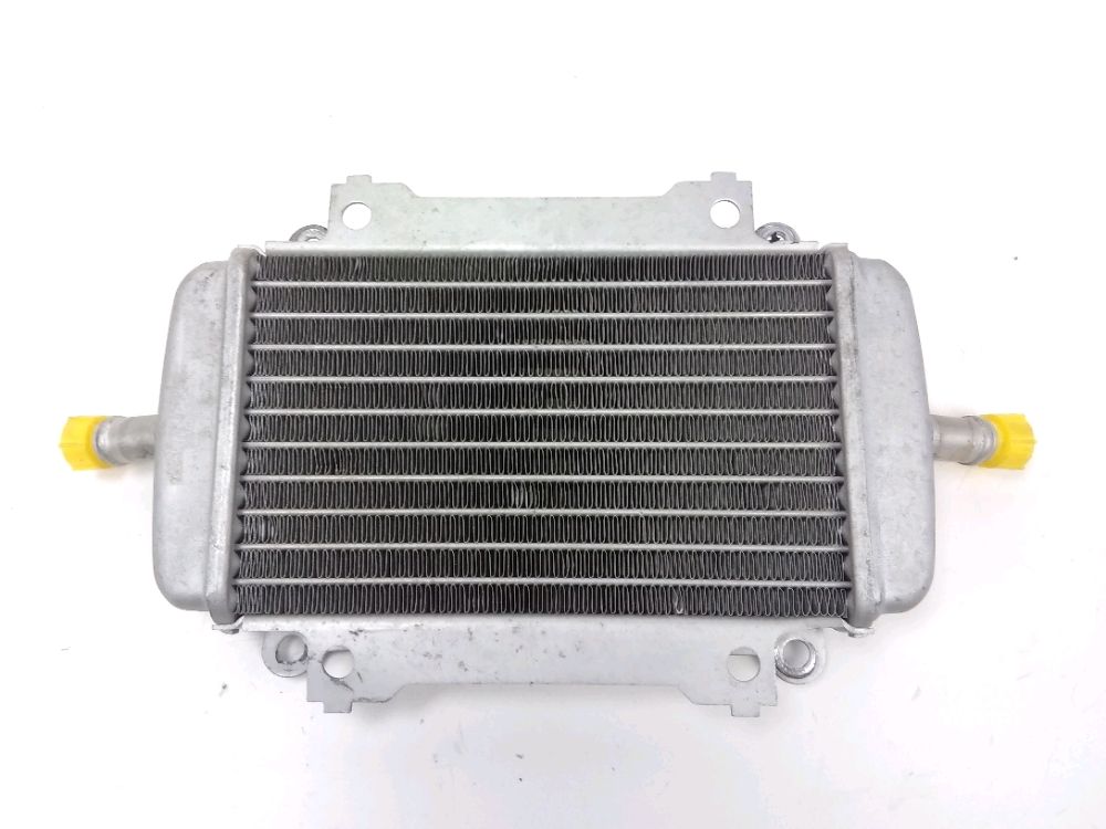 RADIATEUR EAU GAUCHE