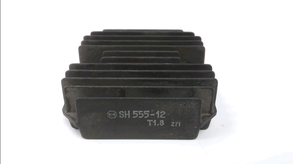 REGULATEUR DE TENSION