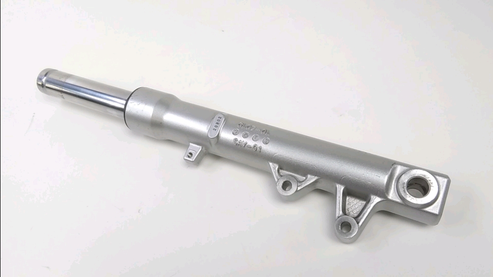 Tube de fourche gauche