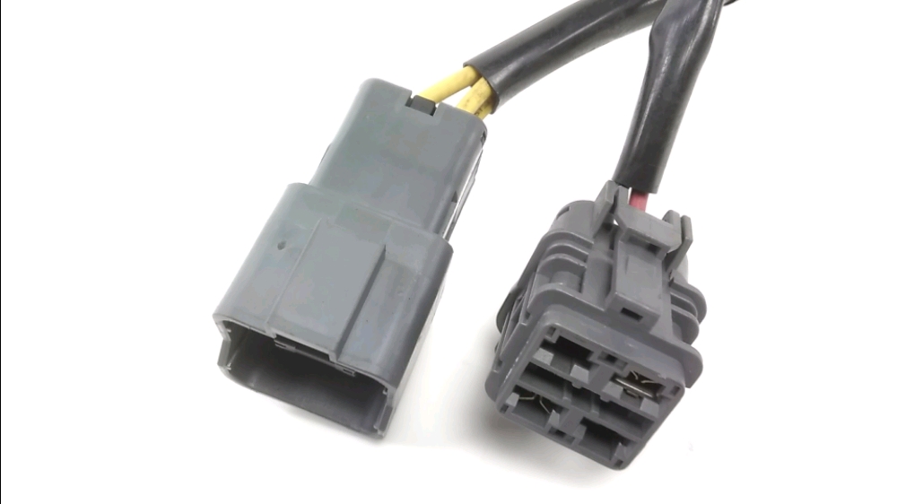 REGULATEUR DE TENSION