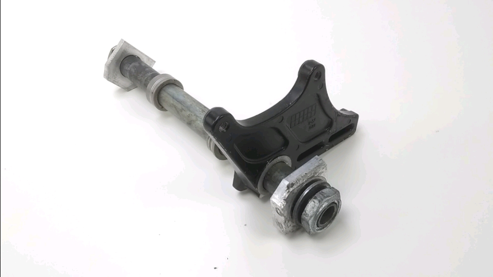 AXE DE ROUE ARRIERE
