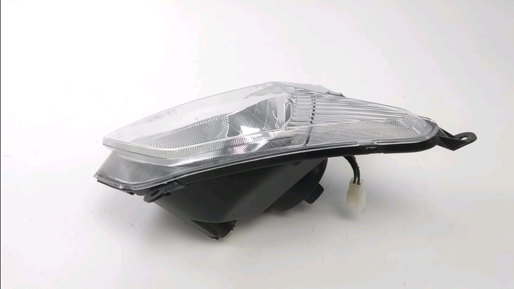OPTIQUE AVANT