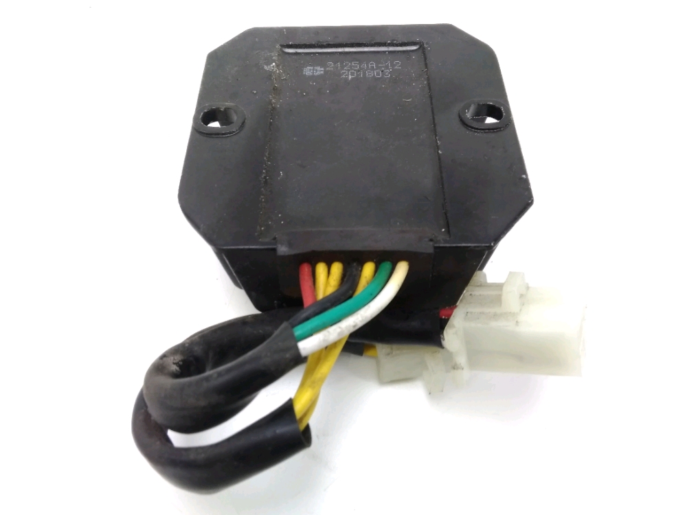 REGULATEUR DE TENSION