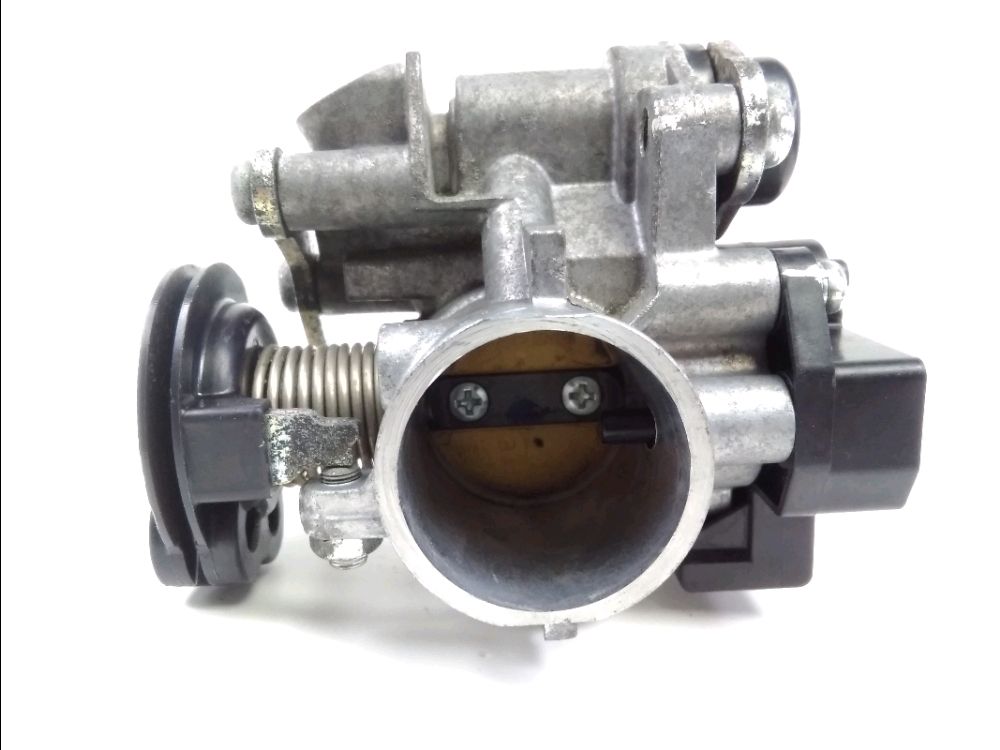 CORPS D'INJECTION DROIT