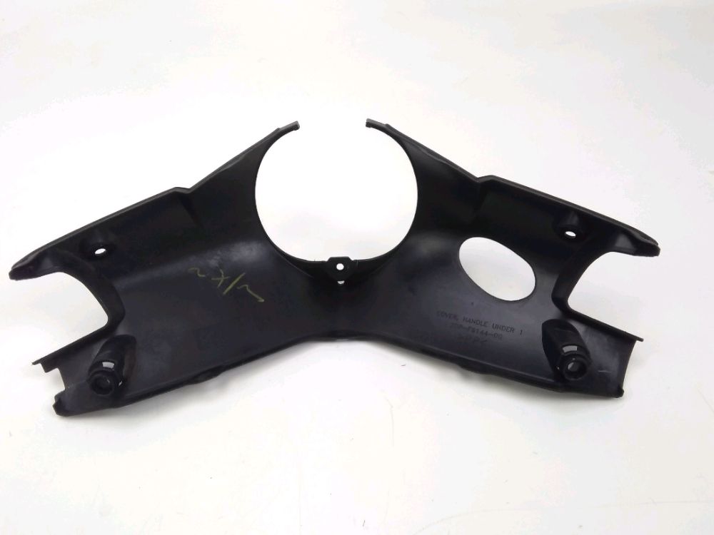 HABILLAGE ARRIERE DU GUIDON