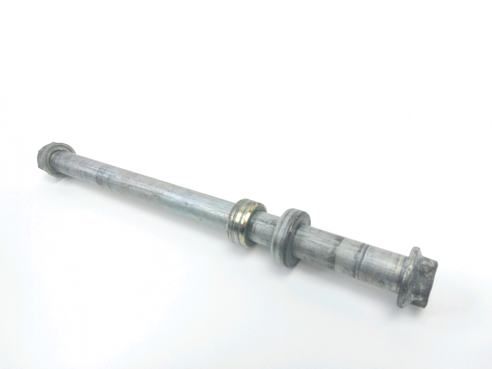 AXE DE ROUE ARRIERE
