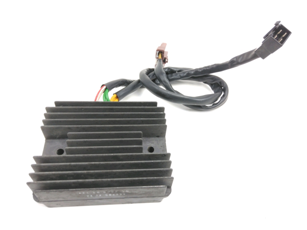 REGULATEUR DE TENSION