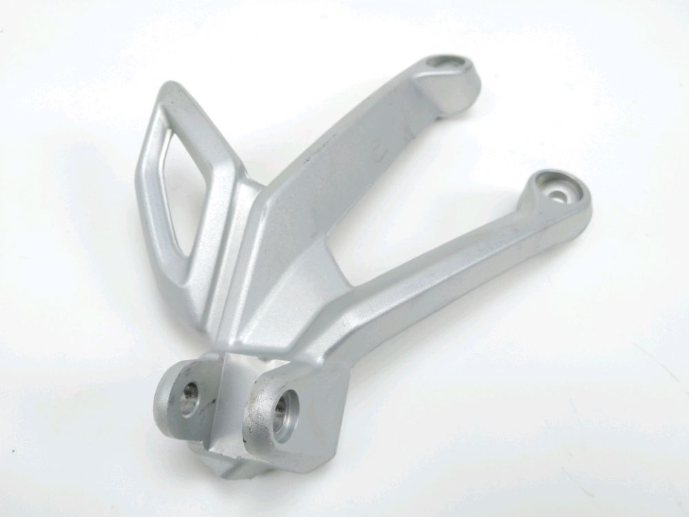 Platine arriere droite complete