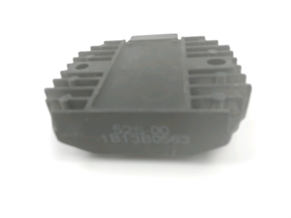 REGULATEUR DE TENSION