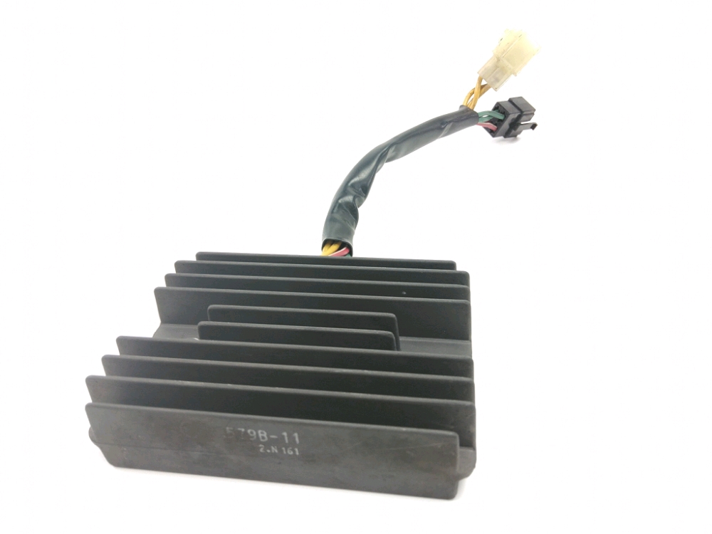 REGULATEUR DE TENSION