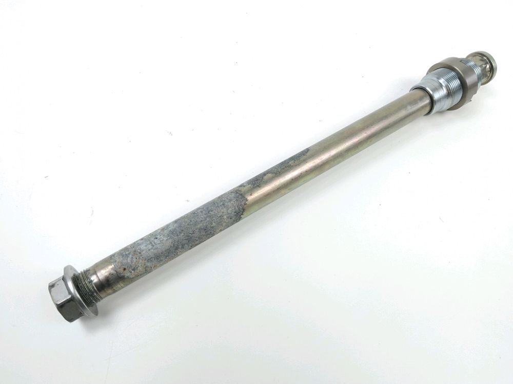 Axe de bras oscillant