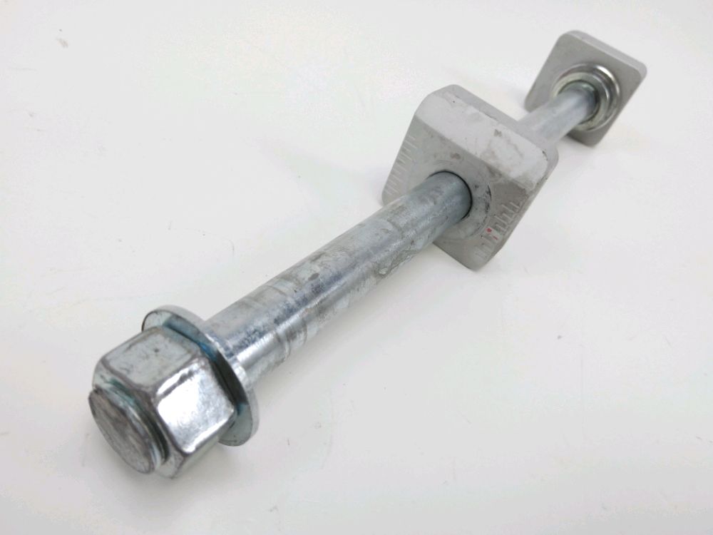 AXE DE ROUE ARRIERE