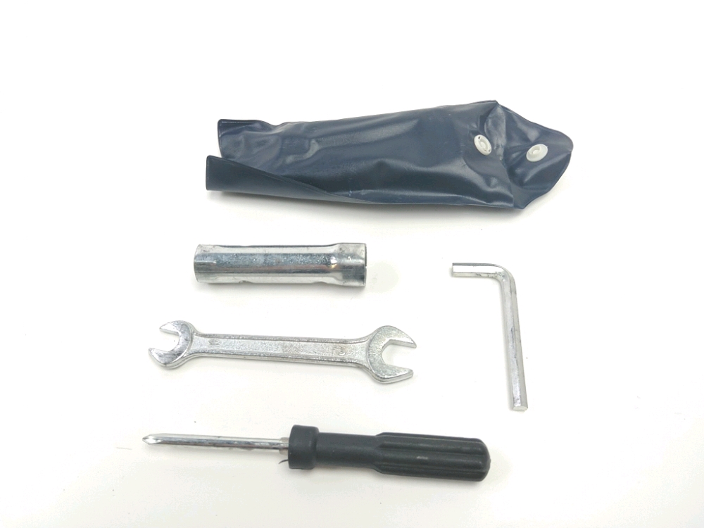 TROUSSE OUTIL