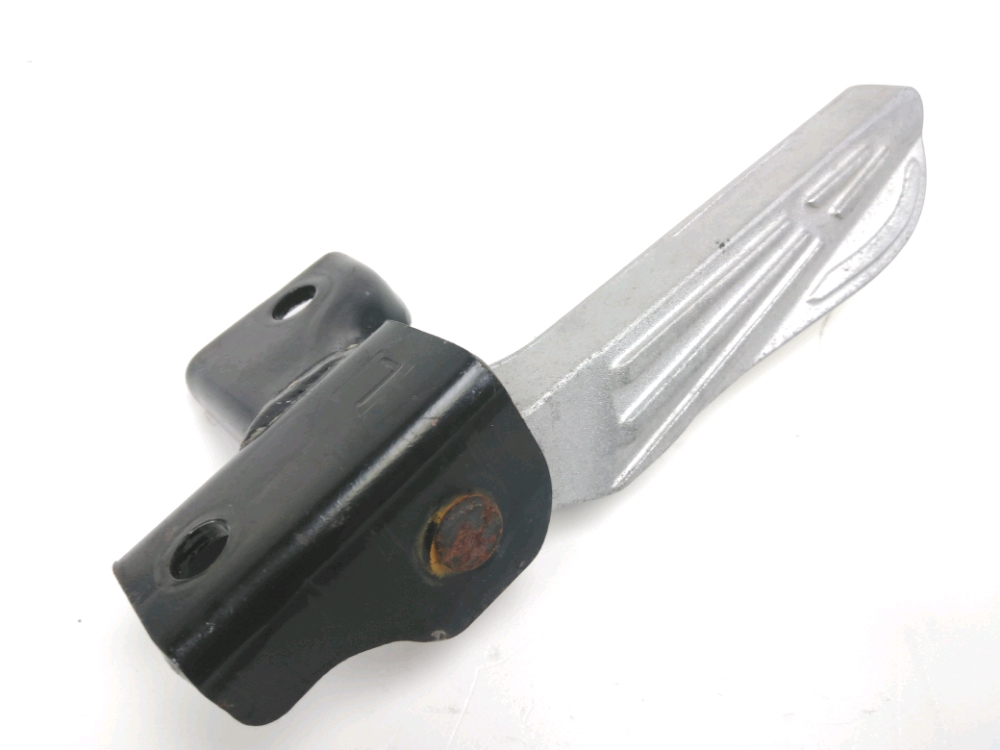 Repose pieds arriere gauche