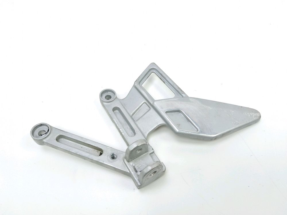 Platine avant gauche