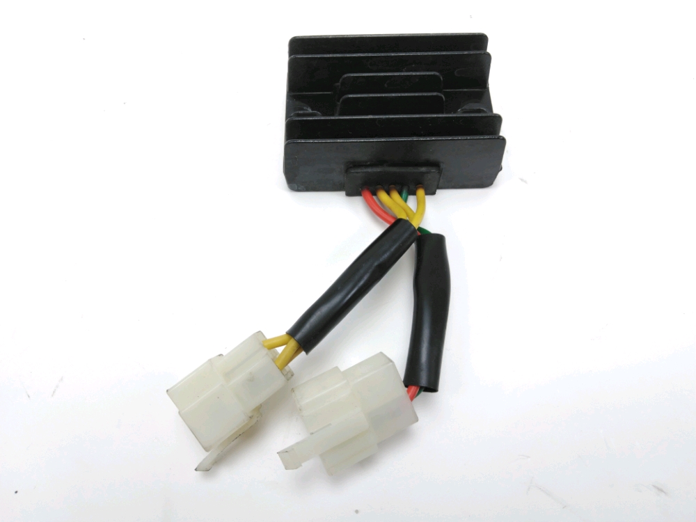 REGULATEUR DE TENSION