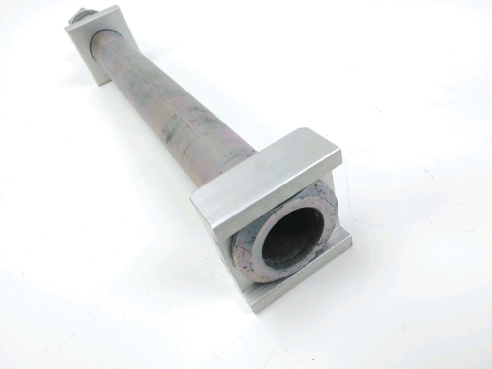 AXE DE ROUE ARRIERE