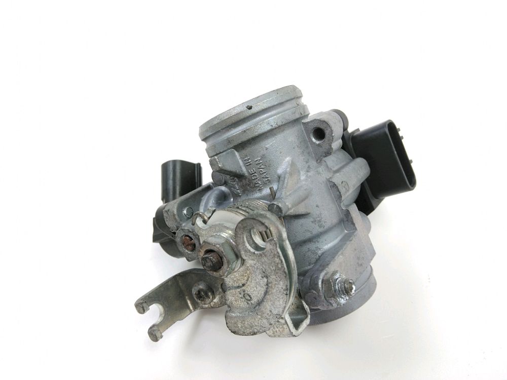 CORPS D'INJECTION DROIT