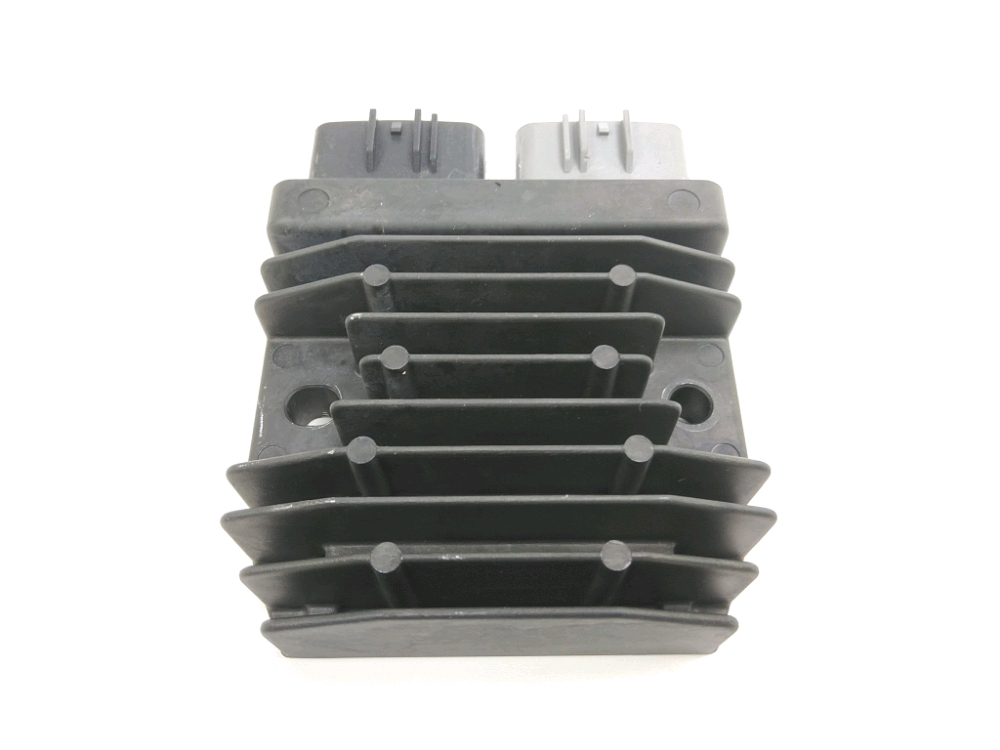 REGULATEUR DE TENSION