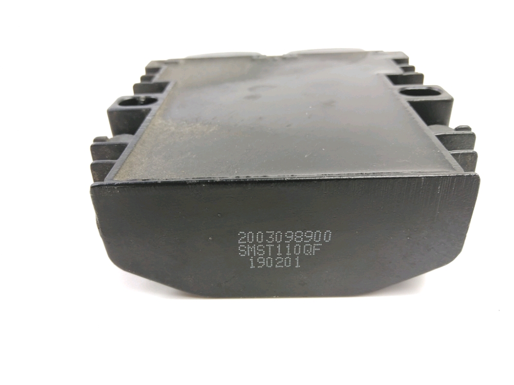 REGULATEUR DE TENSION