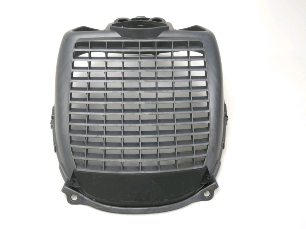 GRILLE DE RADIATEUR