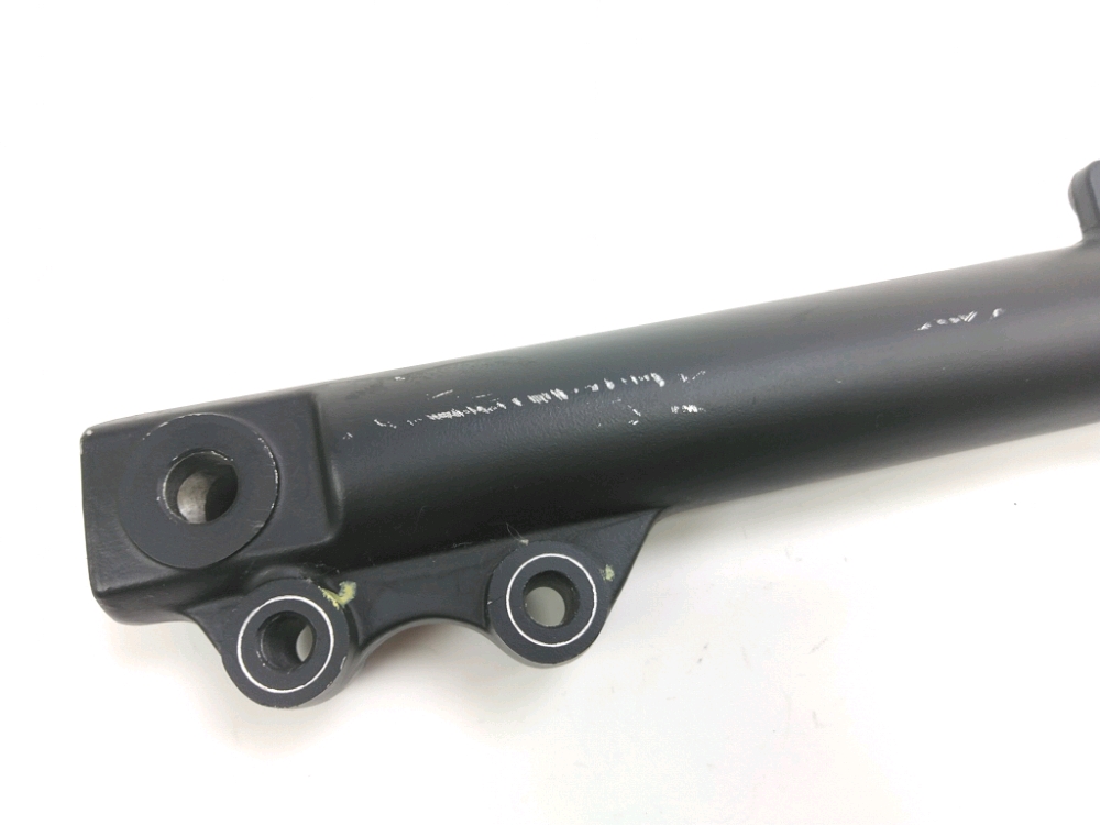 TUBE DE FOURCHE GAUCHE