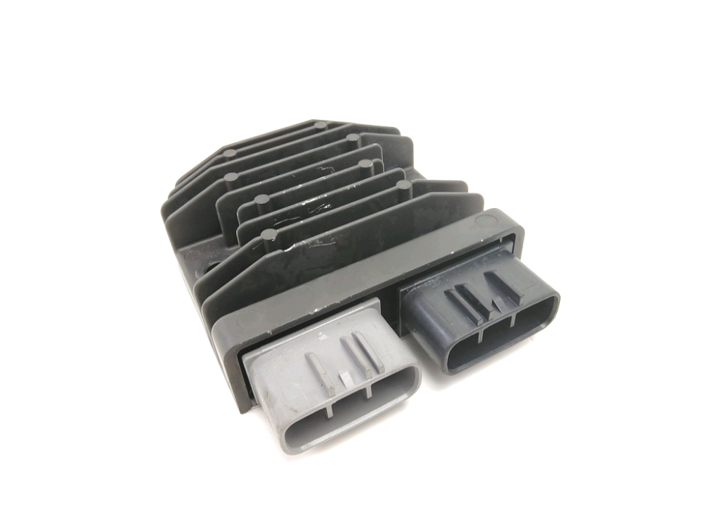 REGULATEUR DE TENSION