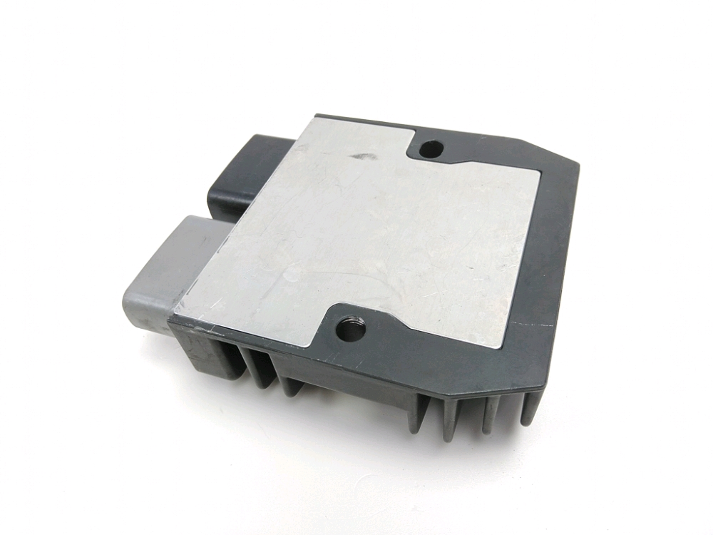 REGULATEUR DE TENSION
