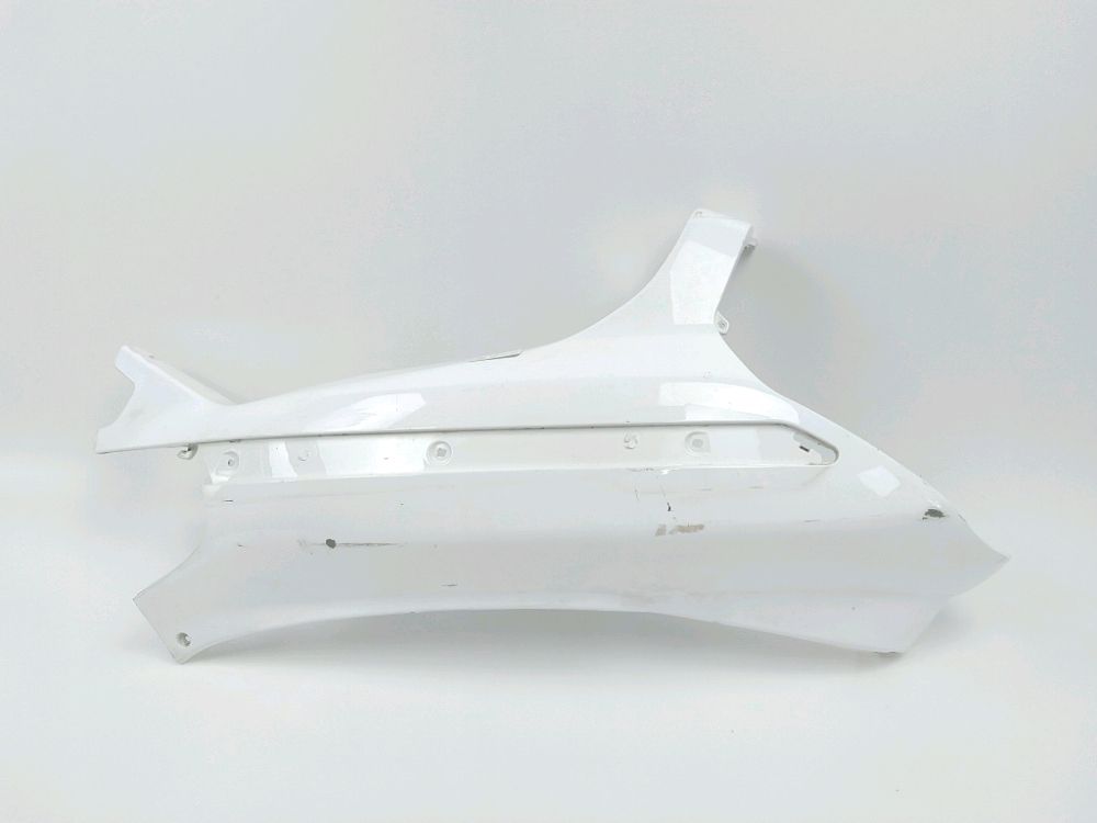 Carenage arriere droit