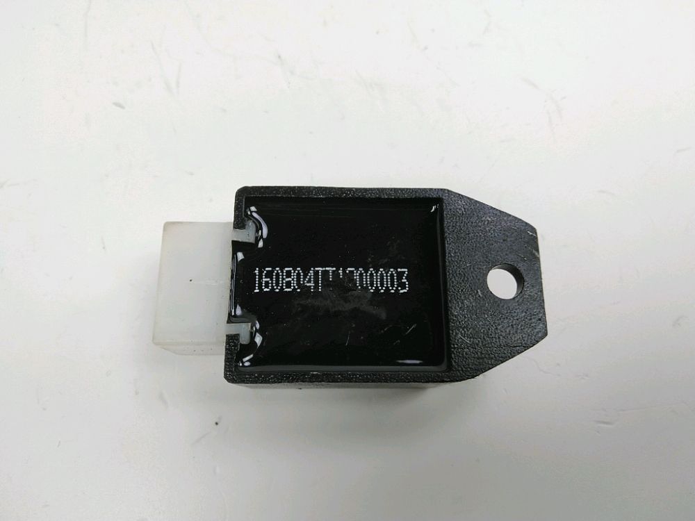 REGULATEUR DE TENSION