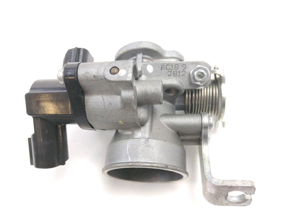 CORPS D'INJECTION DROIT