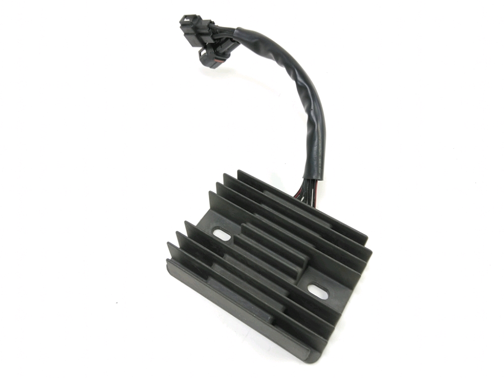 REGULATEUR DE TENSION