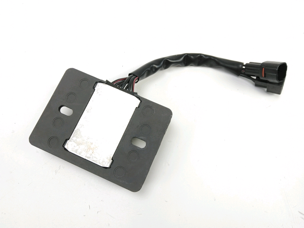 REGULATEUR DE TENSION