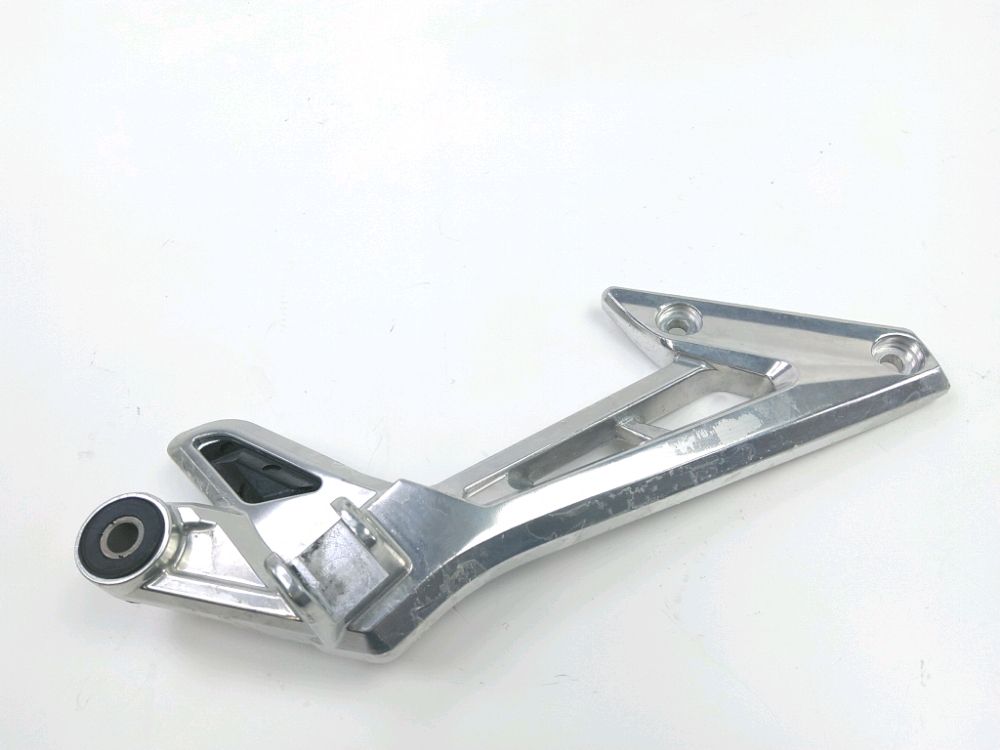 PLATINE ARRIERE DROITE COMPLETE