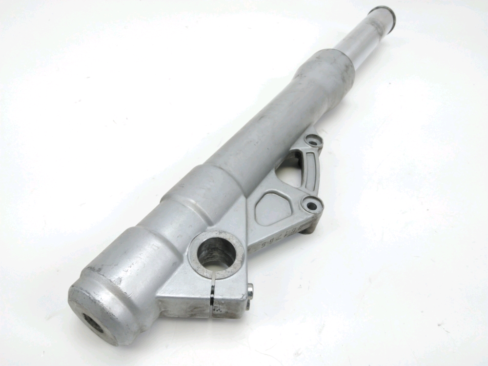 Tube de fourche gauche