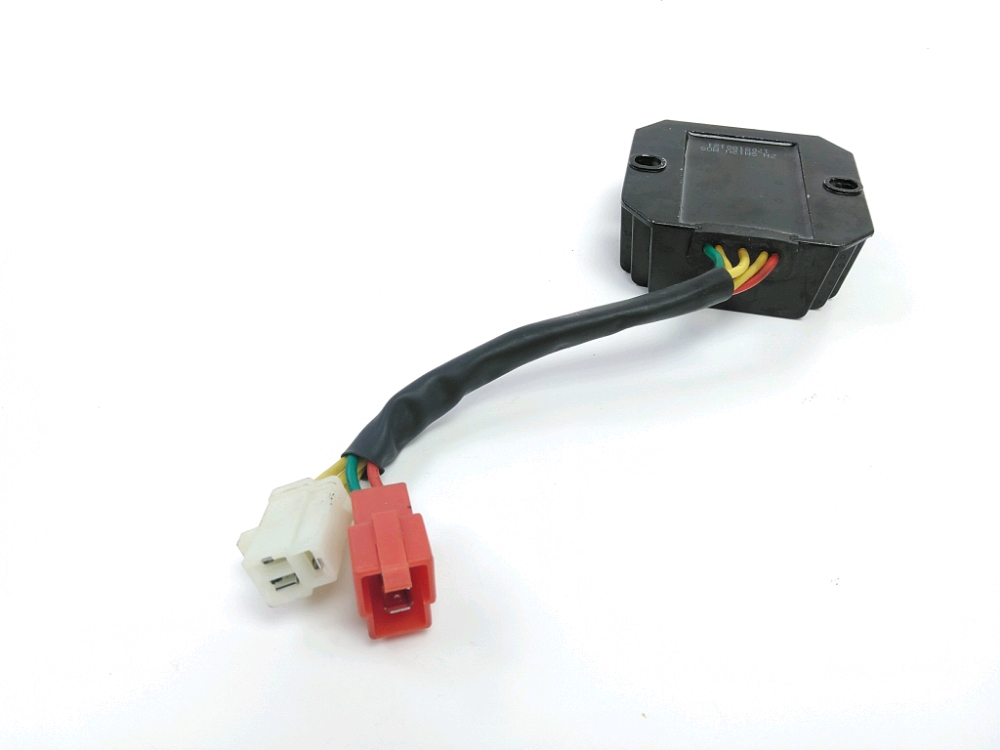 REGULATEUR DE TENSION