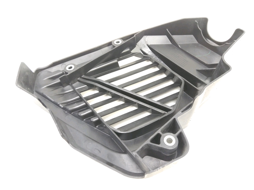 GRILLE DE RADIATEUR