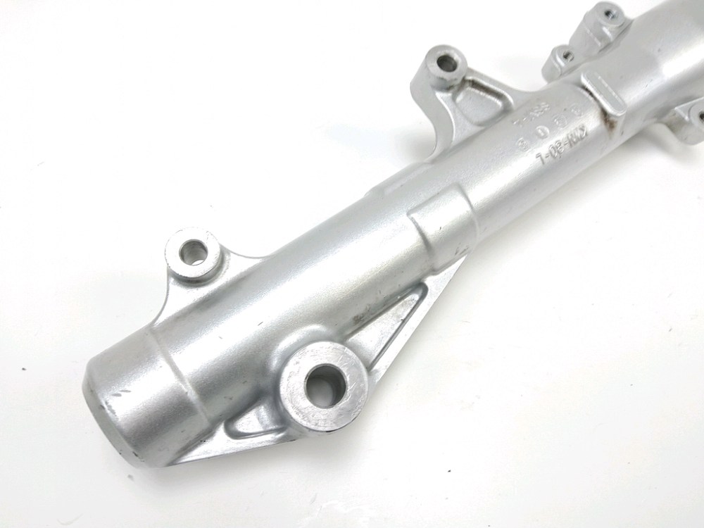 TUBE DE FOURCHE GAUCHE