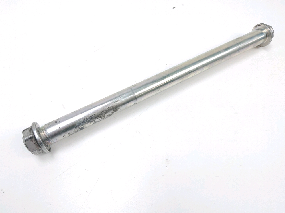 AXE DE ROUE ARRIERE