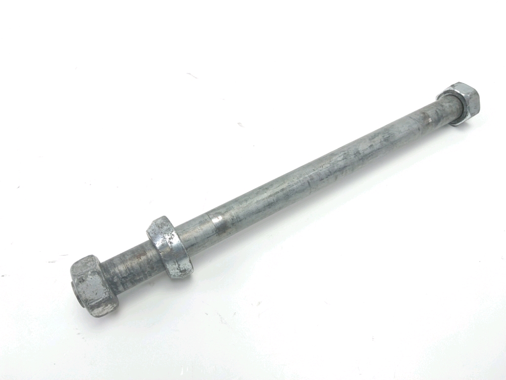 AXE DE ROUE ARRIERE