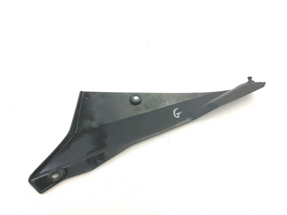 CACHE LATERAL GAUCHE