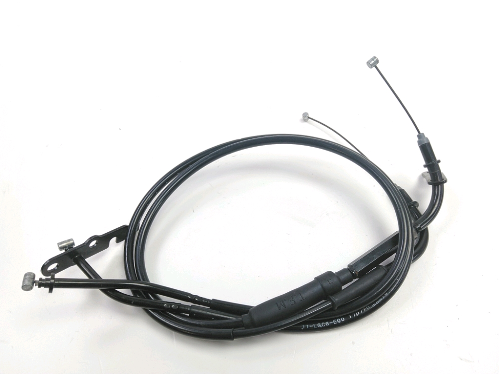 CABLE D'ACCELERATEUR