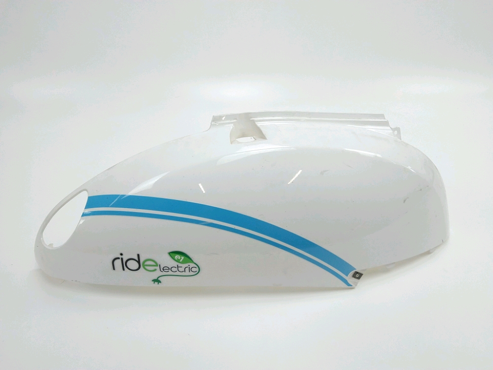 Carenage arriere droit