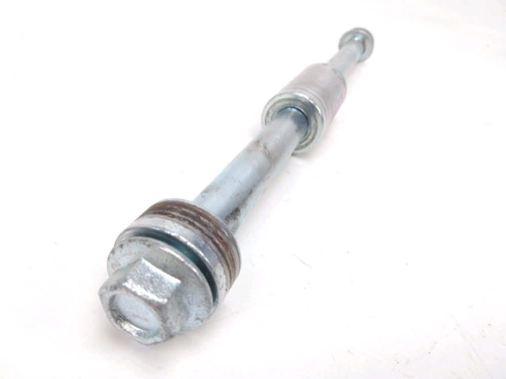AXE DE ROUE ARRIERE
