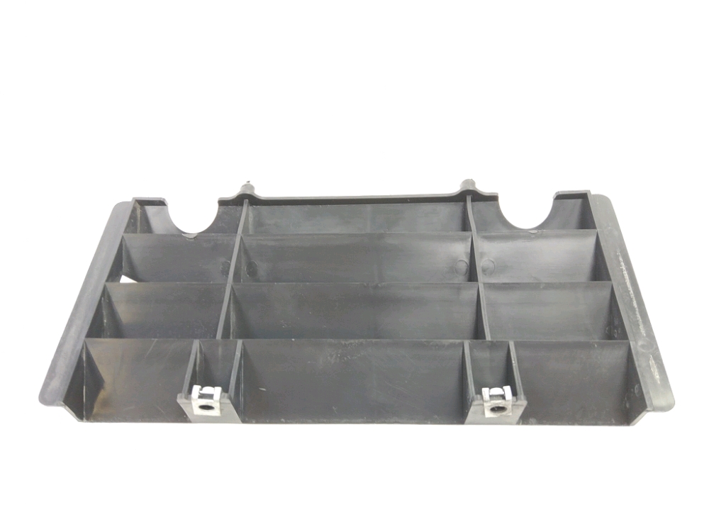 GRILLE DE RADIATEUR