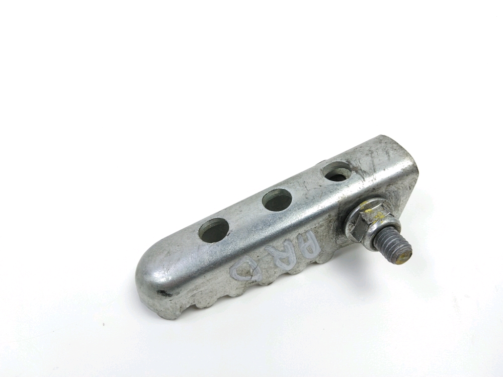 REPOSE PIEDS ARRIERE DROIT