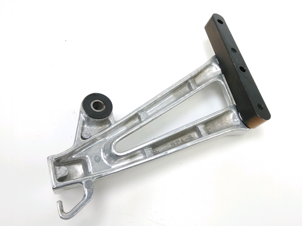 PLATINE ARRIERE DROITE COMPLETE