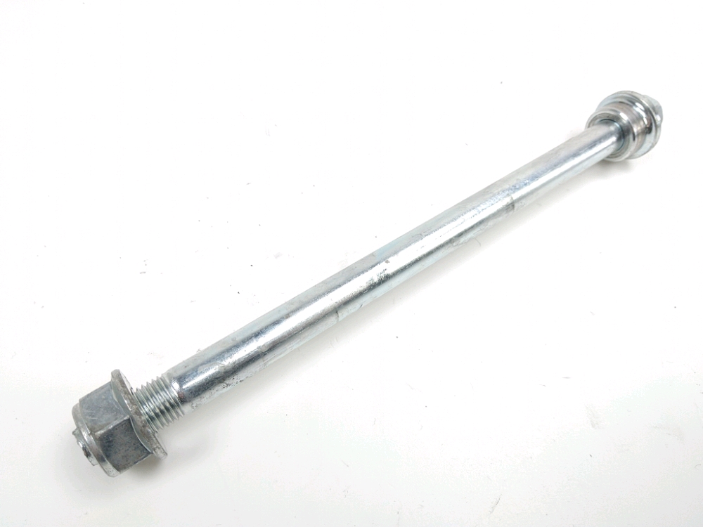 AXE DE ROUE AVANT