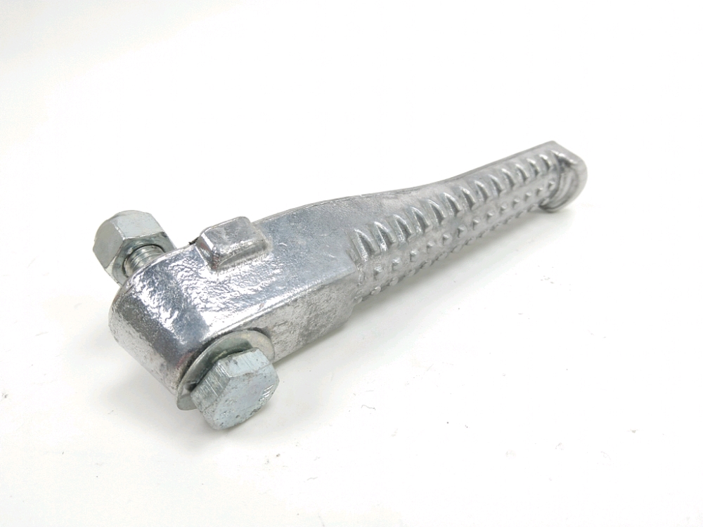 Repose pieds arriere gauche