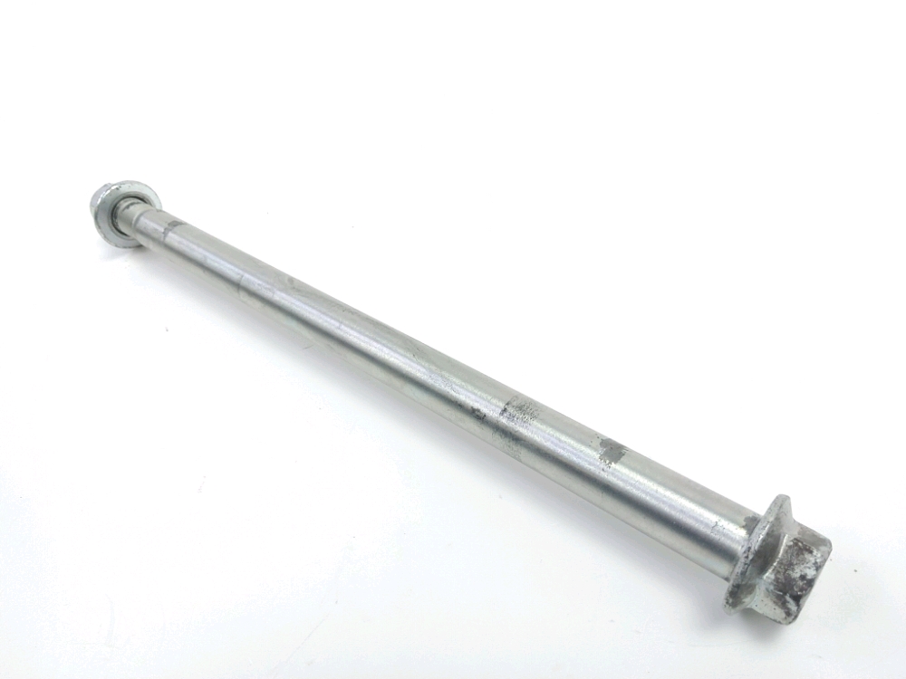 AXE DE ROUE AVANT